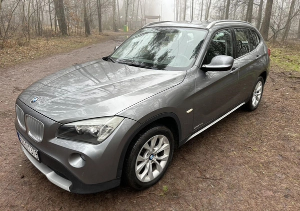 BMW X1 cena 37900 przebieg: 220000, rok produkcji 2011 z Wągrowiec małe 596